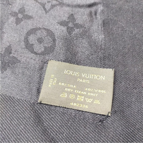 Louis Vuitton Large Black Logo Silk & Wool Shawl - Picture 3 of 9